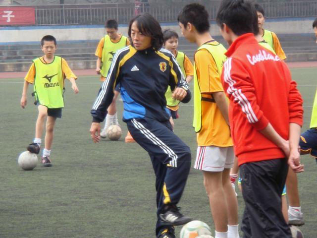 新球体育app-日本足坛名宿北泽豪：艾克森能力虽有下降仍需警惕